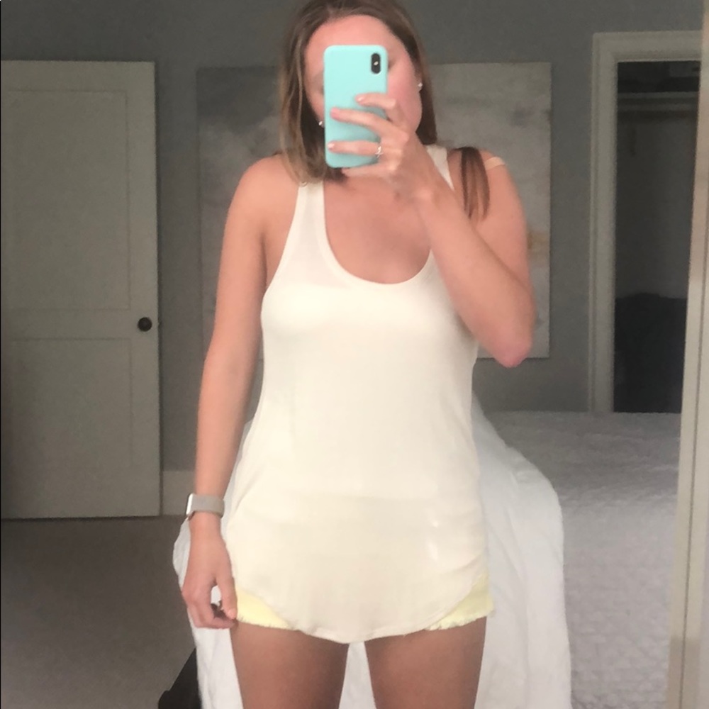 Feel the Piece Tank Top